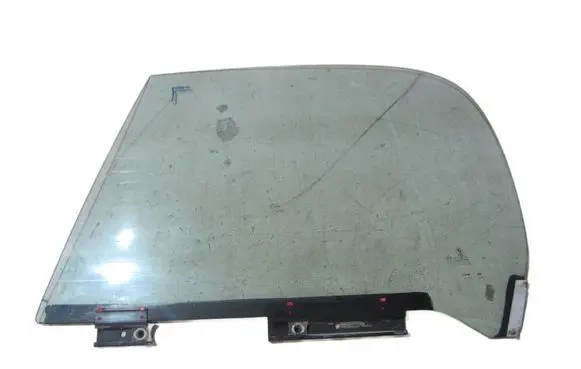 BMW Z3 E36 Rear door window glass 8397627 DSCCX5225BMW