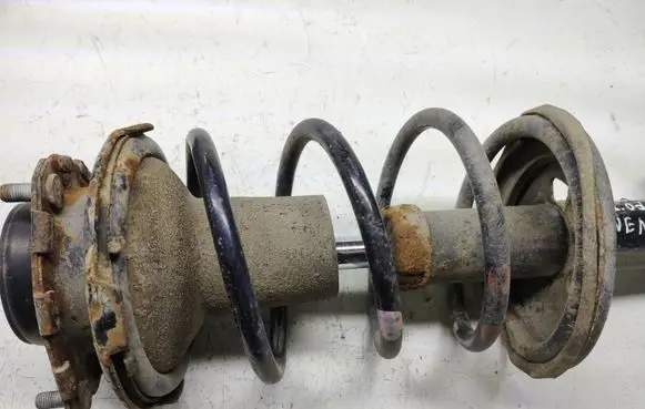 Toyota Avensis T220 Front shock absorber with coil spring