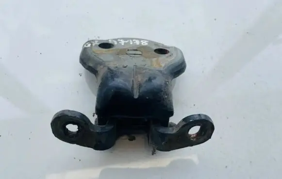 Rover 45 Rear door lower hinge