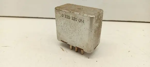 Mercedes-Benz COMPAKT W115 Window wiper relay 1158210063 0335320014 A1158210063