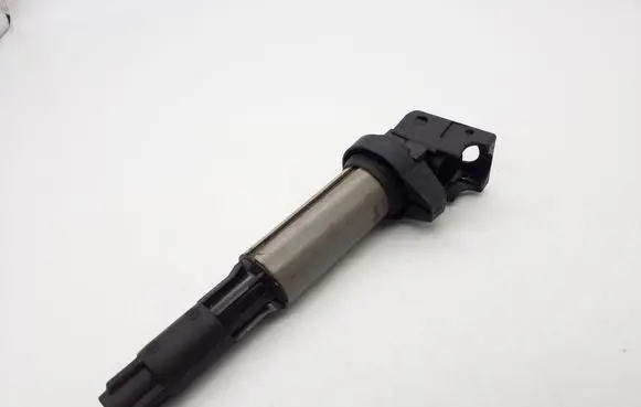 BMW 3 E90 E91 High voltage ignition coil 759493801 0221504100