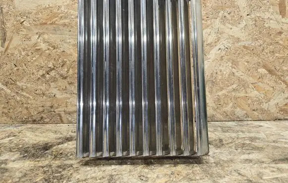 Bentley T2 Front bumper upper radiator grill UR19878SXR
