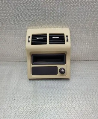 Jaguar XE Rear air vent grill BJ32014A22AD GX63014A22AA