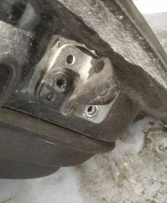 Audi A6 S6 C6 4F Rear door lower hinge