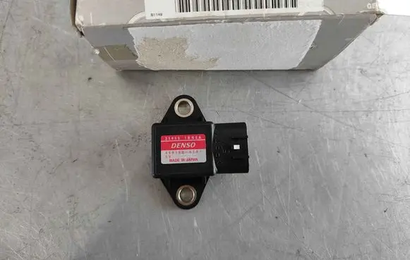 Nissan Pathfinder R52 Airbag deployment crash/impact sensor 319551BN0A