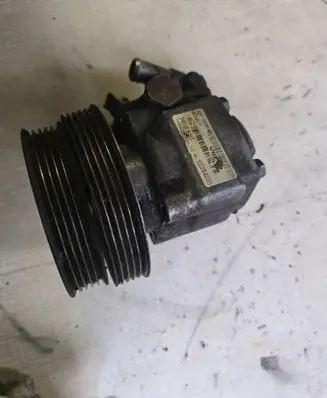 Volvo S80 Power steering pump 6G913A696MB 62284095 30794571