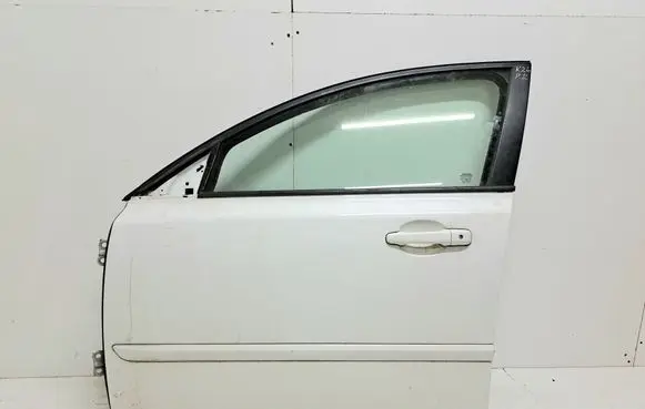 Volvo V50 Front door 