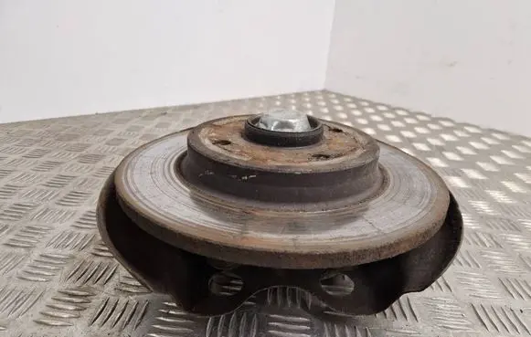 Peugeot 3008 I Rear wheel hub