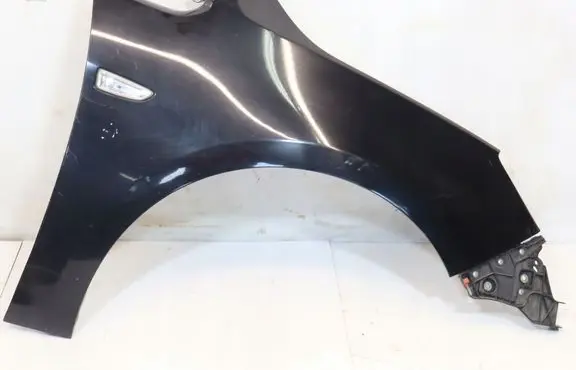 Opel Astra J Fender