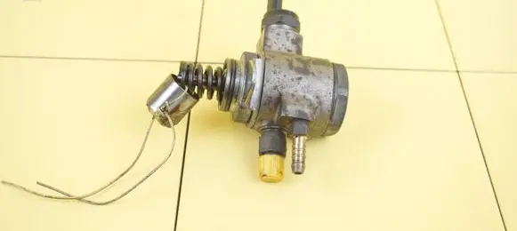 Volkswagen Golf VI In-tank fuel pump 03C127026D 29SP24