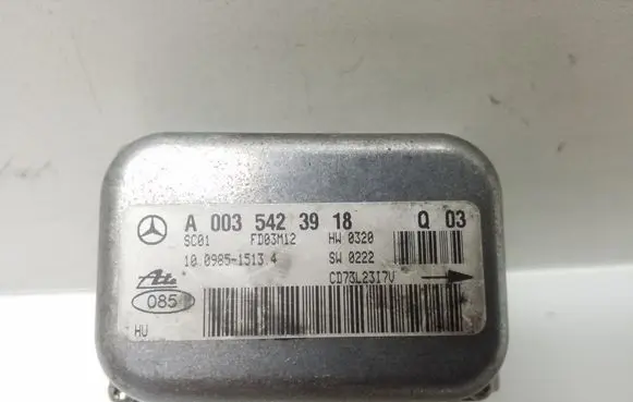 Mercedes-Benz CLK A209 C209 ESP acceleration yaw rate sensor A0035423918