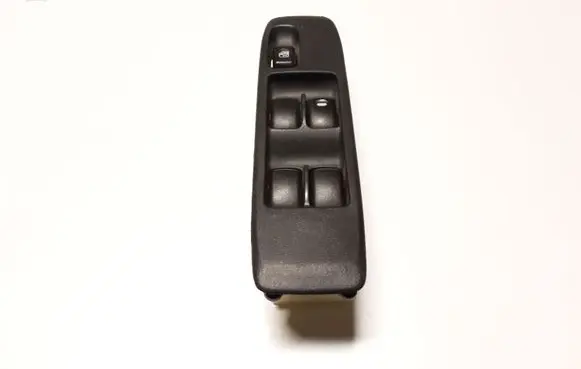 Mitsubishi Pajero Electric window control switch MR445651 C8DD250M
