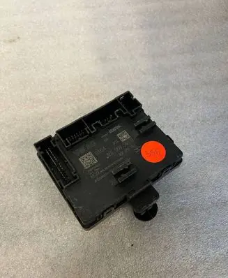Audi A4 S4 B9 8W Door control unit/module 85E959593B