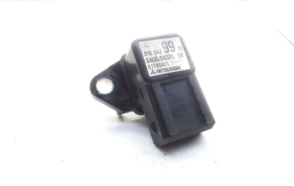 Mercedes-Benz E W210 Air pressure sensor 0105429917 E1T96471