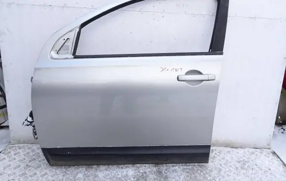 Nissan Qashqai Front door 4tnnn