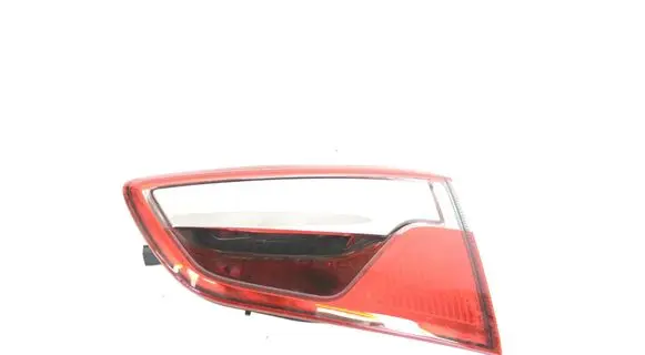 Ford Focus Tailgate rear/tail lights 