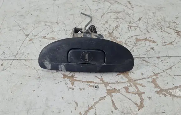 Renault Scenic I Tailgate/trunk/boot exterior handle 43301