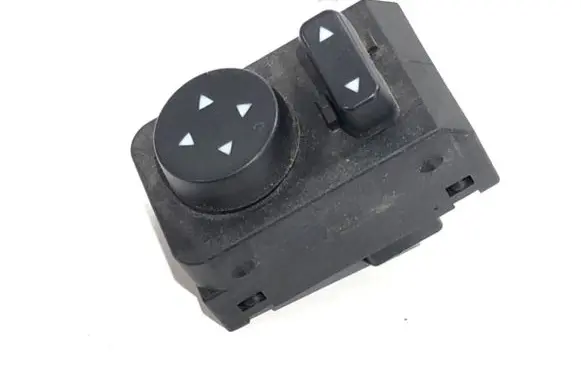 Fiat Grande Punto Wing mirror switch
