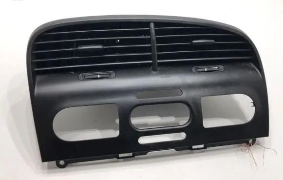 Seat Altea Dashboard side air vent grill/cover trim 5P1819110J