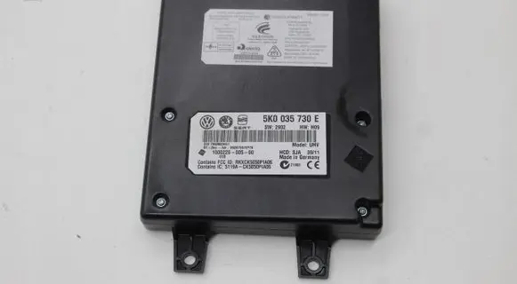 Skoda Yeti (5L) Bluetooth control unit module 5K0035730E