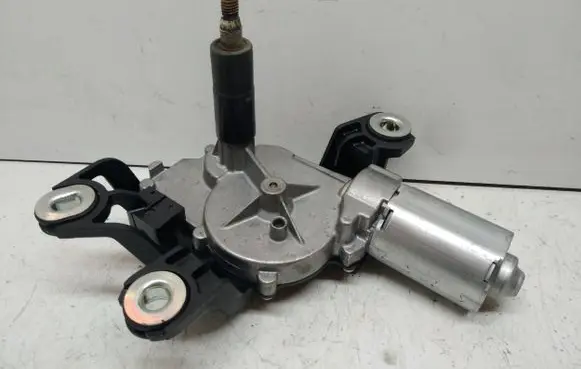 Volkswagen Golf Plus Rear window wiper motor 5M0955711B 0390201809 071210