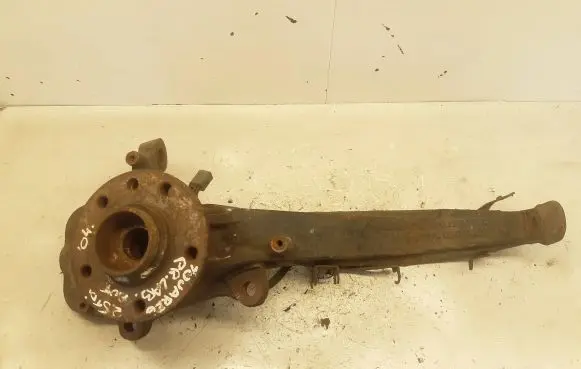 Volkswagen Touareg I Front wheel hub spindle knuckle 7L6407258A
