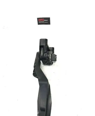 Opel Zafira A Accelerator throttle pedal 9202341 6PV00811400 17995561