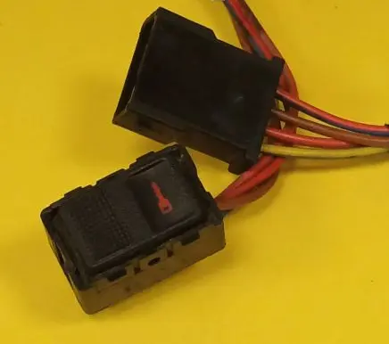 Audi A4 S4 B5 8D Central locking switch button 8L096210701C