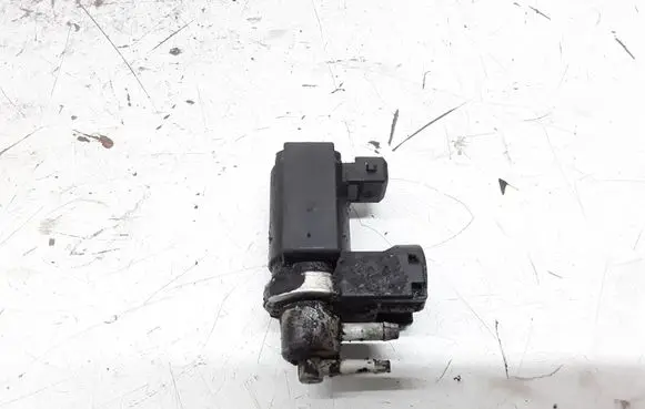 Renault Megane II Turbo solenoid valve 8200270451