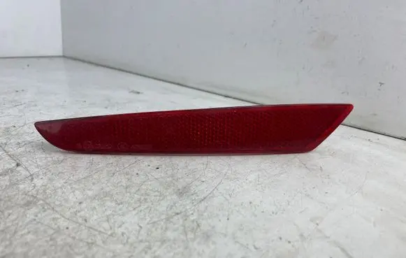 Rear tail light reflector