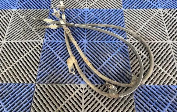 Lexus GS 300 350 430 450H Hand brake release cable 