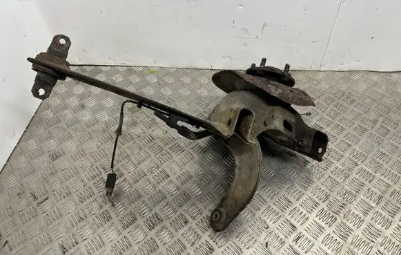 Ford Focus Rear wheel hub spindle/knuckle 