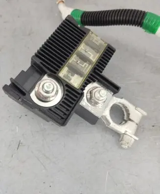 Lexus RX 450H Positive cable (battery)