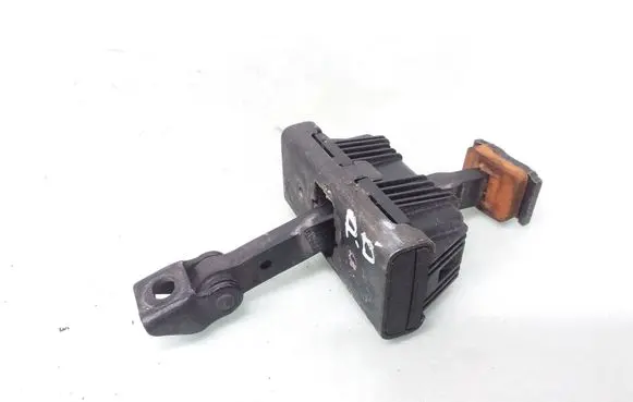 BMW 1 E81 E87 Front door check strap stopper 7164623