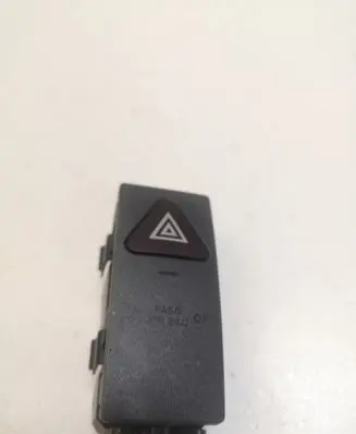 Mercedes-Benz C W204 Hazard light switch A2048701058