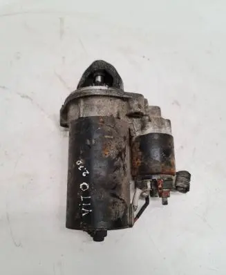 Mercedes-Benz Vito Viano W638 Starter motor 1005821753
