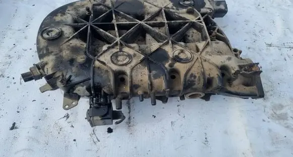 Chrysler Pacifica Intake manifold P04792656AA