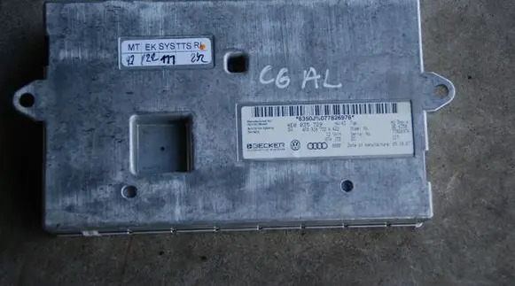 Audi Q7 4L MMI control unit 4E0035729