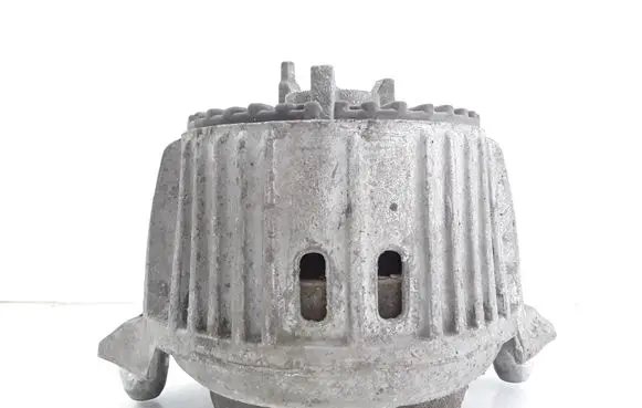 Mercedes-Benz E W212 Engine mount bracket A2122406317