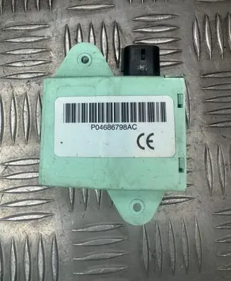 Chrysler Voyager Immobilizer control unit/module 44837A 04868276AB