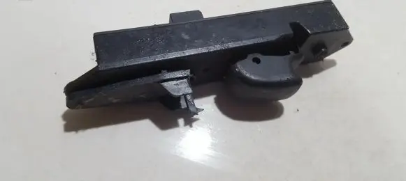 Windscreen/window heater switch