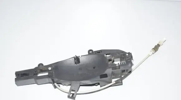 Front door exterior handle/bracket
