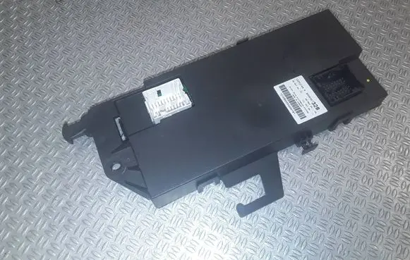 Renault Espace IV Comfort/convenience module 8200357328