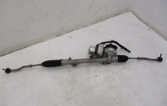 Peugeot 208 Steering rack 6820000190
