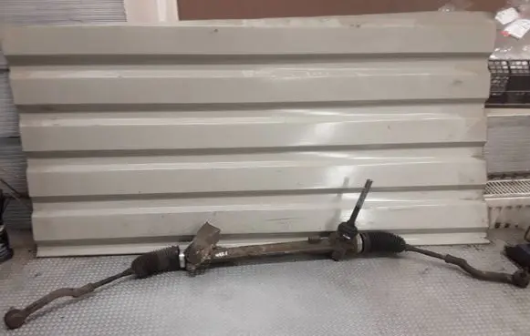 Nissan Qashqai Steering rack 48001jd900