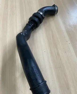 Ford Transit Custom Intercooler hose/pipe GK216C646AC GK216C646A