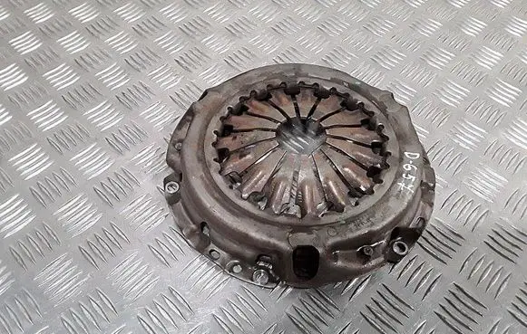 Toyota Yaris Pressure plate np52100