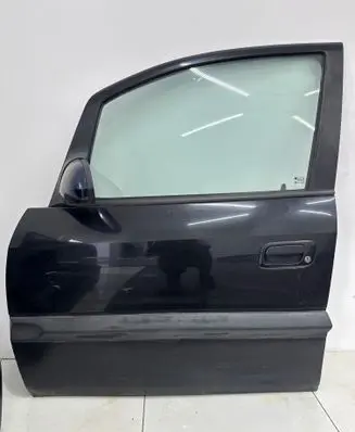 Opel Zafira A Front door