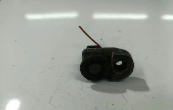 Nissan Primera Front door sensor coupe 