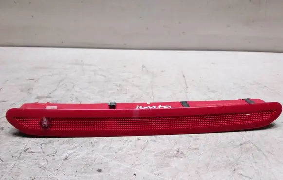 Volkswagen Golf VII Third/center stoplight 5K0945087D